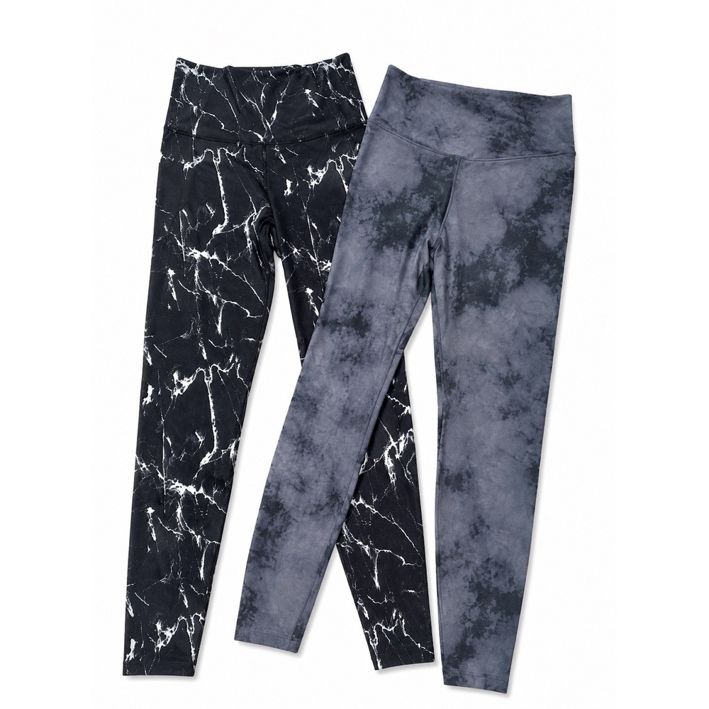 Bundle of 2 Old Navy Active women's leggings, both size Small.